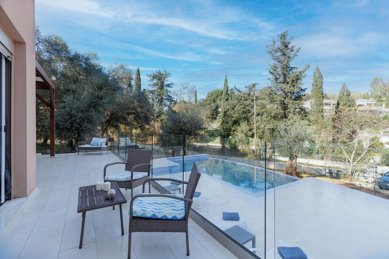Villa Breeze & Villa Coco By Konnect, Avlaki Beach Kassiopi Exterior foto